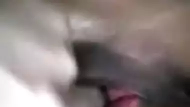 My GF fingering (getting ready)