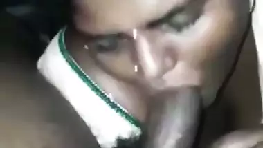 Mature lady gives a blowjob to her owner in Telugu porn