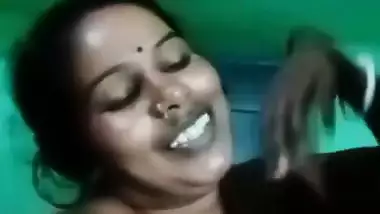 Village wife boob sucking by husband viral MMS