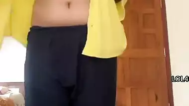 Desi girl first time sex with boyfriend caught on cam