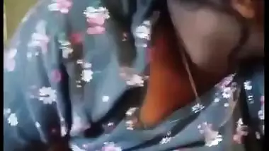 Madurai lady hot Tamil sex video of sucking multiple dicks