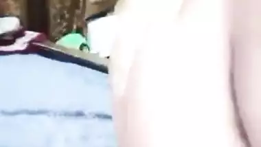 Paki girl showing boobs and pussy on tango premium