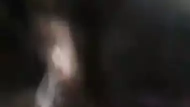 Muslim girl gives an Indian blowjob to her stepbrother