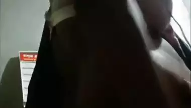 Cute big ass bhabhi striptease nude viral MMS
