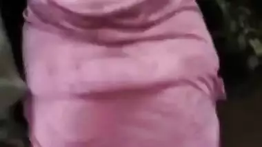 Plumpy Bhabhi In Pink Nighty - Movies.