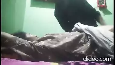 Tamil wife boob sucking by husband viral midnight sex