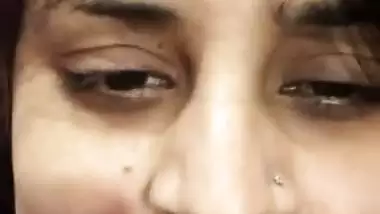 Chubby MILF big boobs and pussy showing on video call