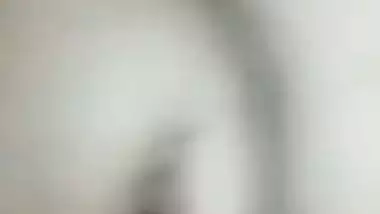 Lover drills 18-year-old GF’s tight pussy in teen sex MMS