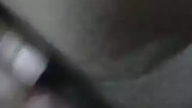 Close up selfie video of desi bhabhi showing nude body