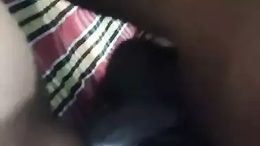 Nephew fucks his aunt’s shaved pussy in desi xxx MMS