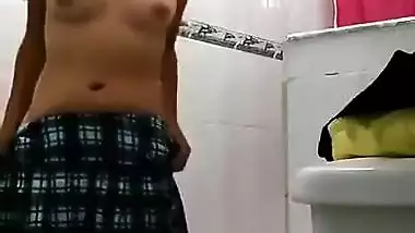 Hot tamil school girl