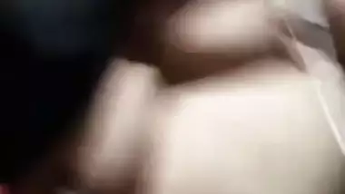 Married bhabhi removing bra and showing big boobs