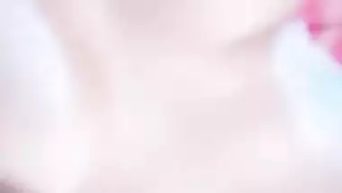 Married Indian girl shows tits but the video isn't for husband