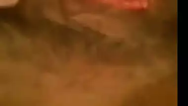Desi MILF choot show
