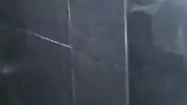 Couple’s shower romance turns into Bathroom sex